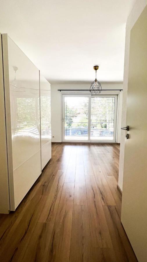 2 Zkb Apartment In Mannheim Kueche - Parken - Grosser Tv Dış mekan fotoğraf