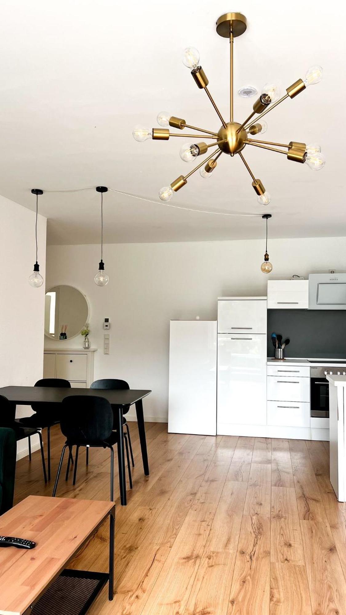 2 Zkb Apartment In Mannheim Kueche - Parken - Grosser Tv Dış mekan fotoğraf